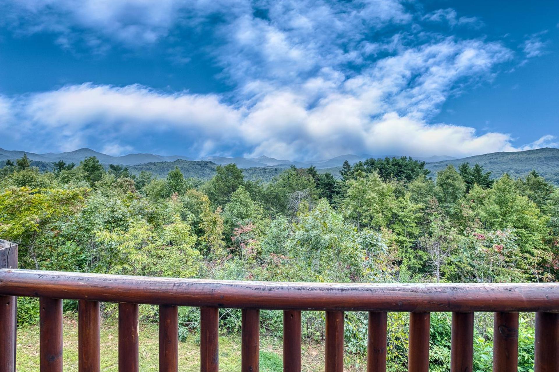 Sky High Lodge By Bk Stays. Large Cabin. Amazing Views. Game Room. Jacuzzi. Six Bedrooms. Sleeps 12 Блу Ридж Екстериор снимка