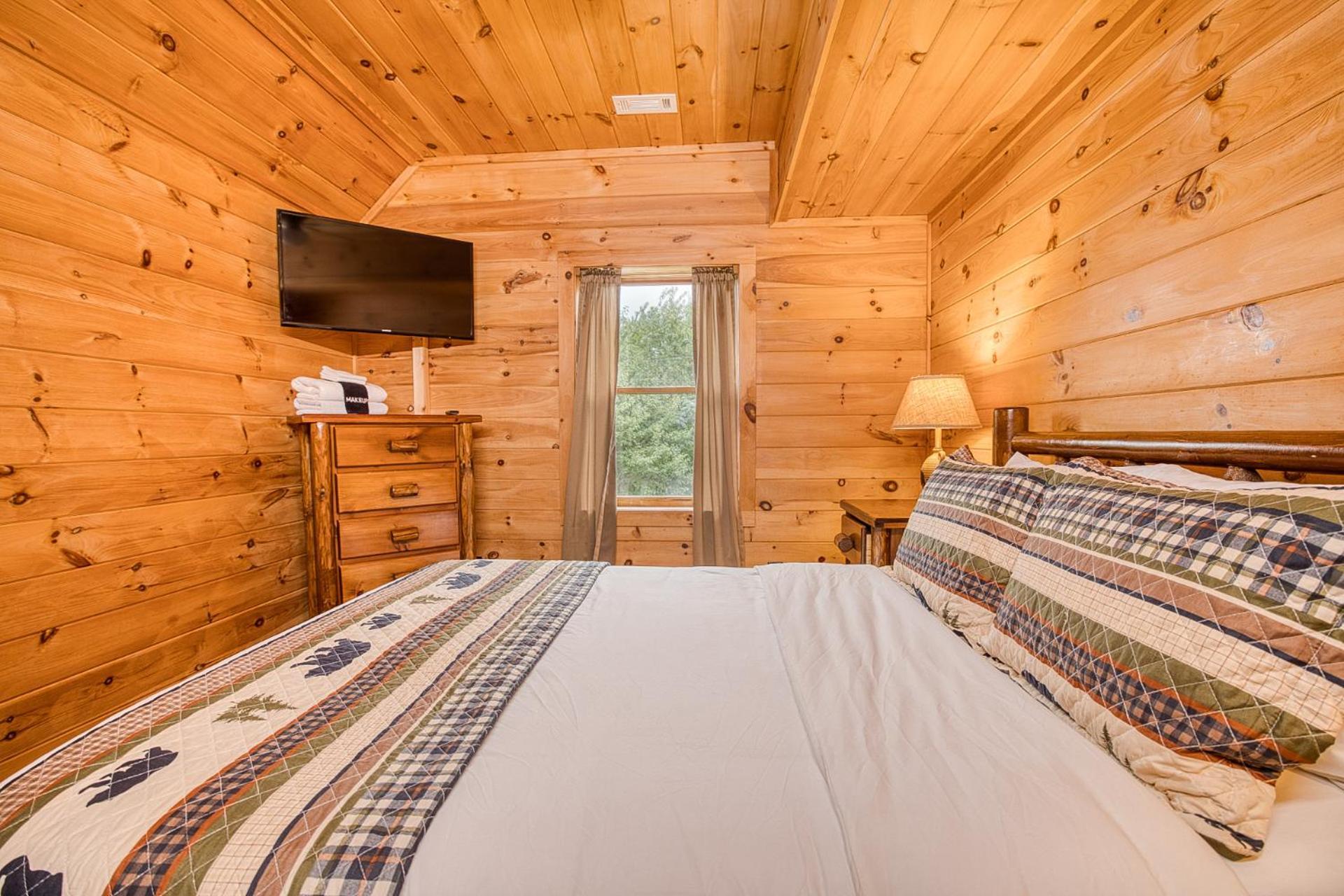 Sky High Lodge By Bk Stays. Large Cabin. Amazing Views. Game Room. Jacuzzi. Six Bedrooms. Sleeps 12 Блу Ридж Екстериор снимка