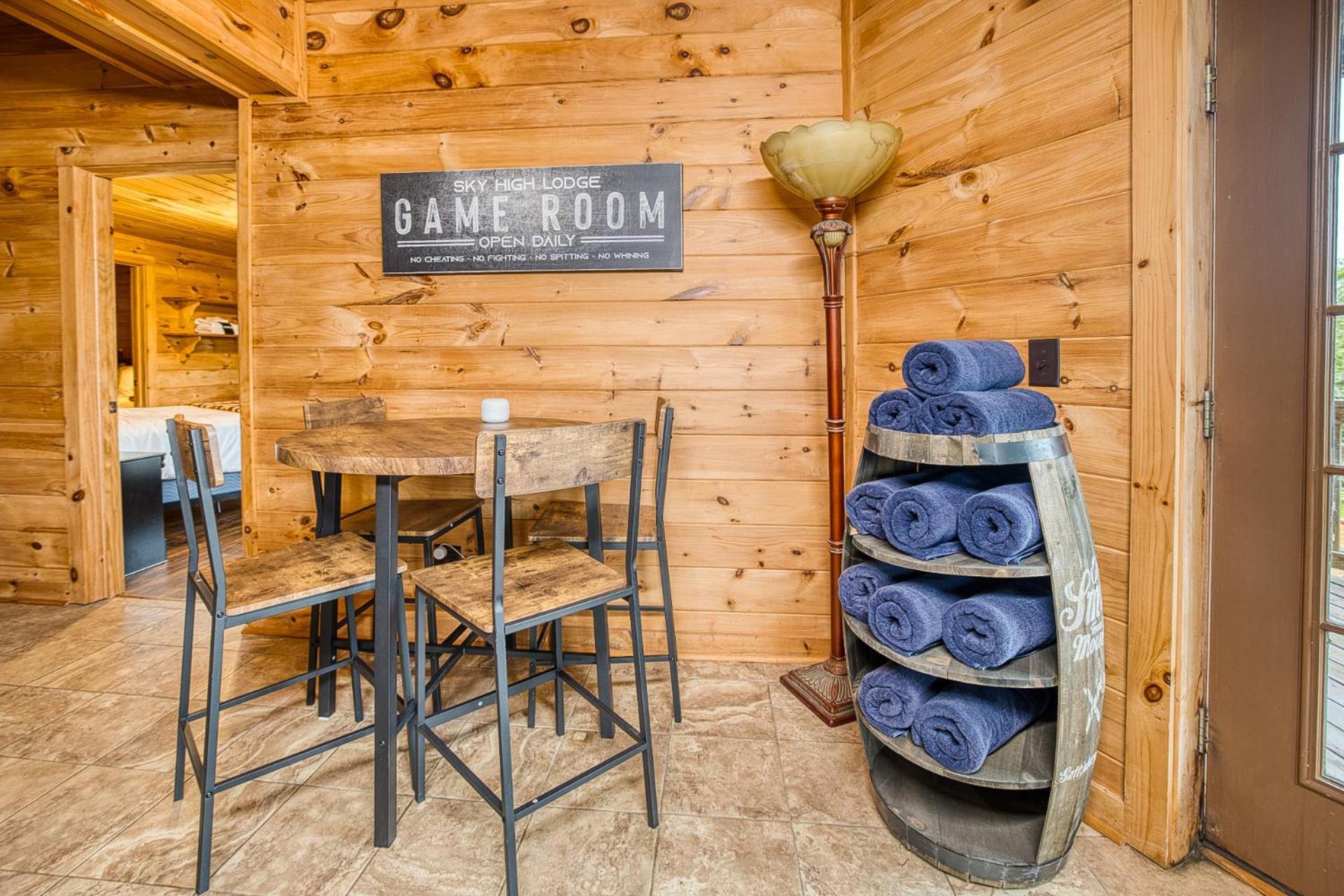 Sky High Lodge By Bk Stays. Large Cabin. Amazing Views. Game Room. Jacuzzi. Six Bedrooms. Sleeps 12 Блу Ридж Екстериор снимка